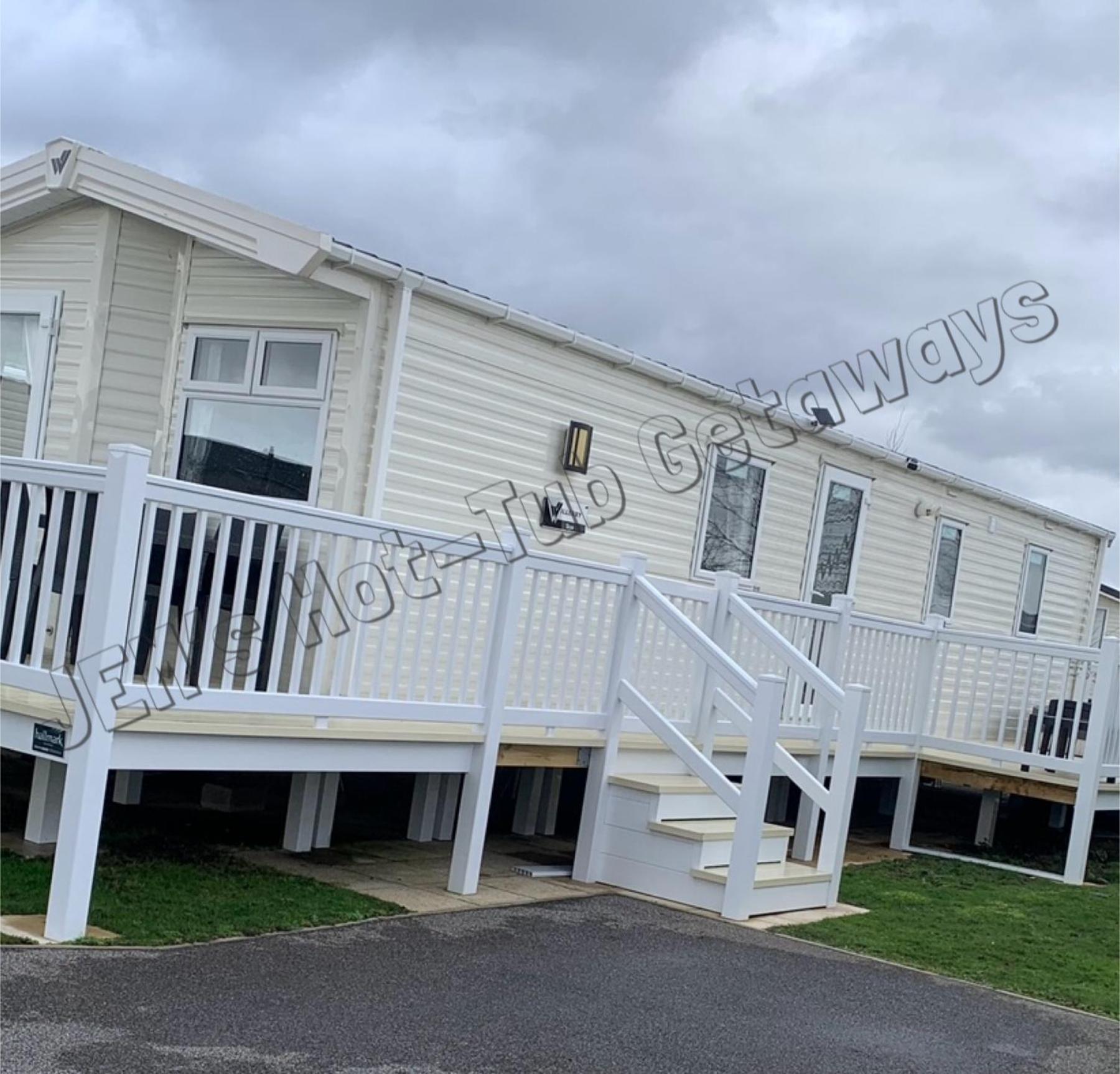 Jems Hot-Tub Getaways 6 Berth At Tattershall Lakes מראה חיצוני תמונה